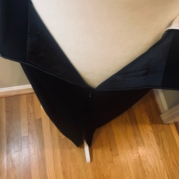 Rena Rowan Wool lined midi skirt, size 10 - Picture 3 of 4